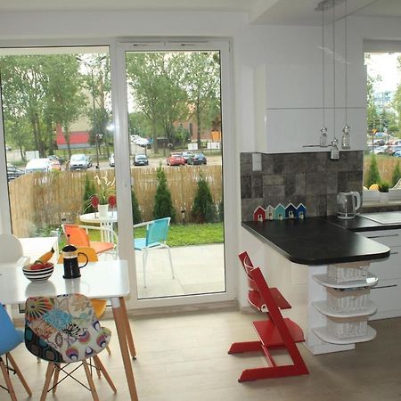 Sunny Sleeps 4 By The Beach With Garden Patio - Gdansk Przymorze Gdańsk Exterior foto
