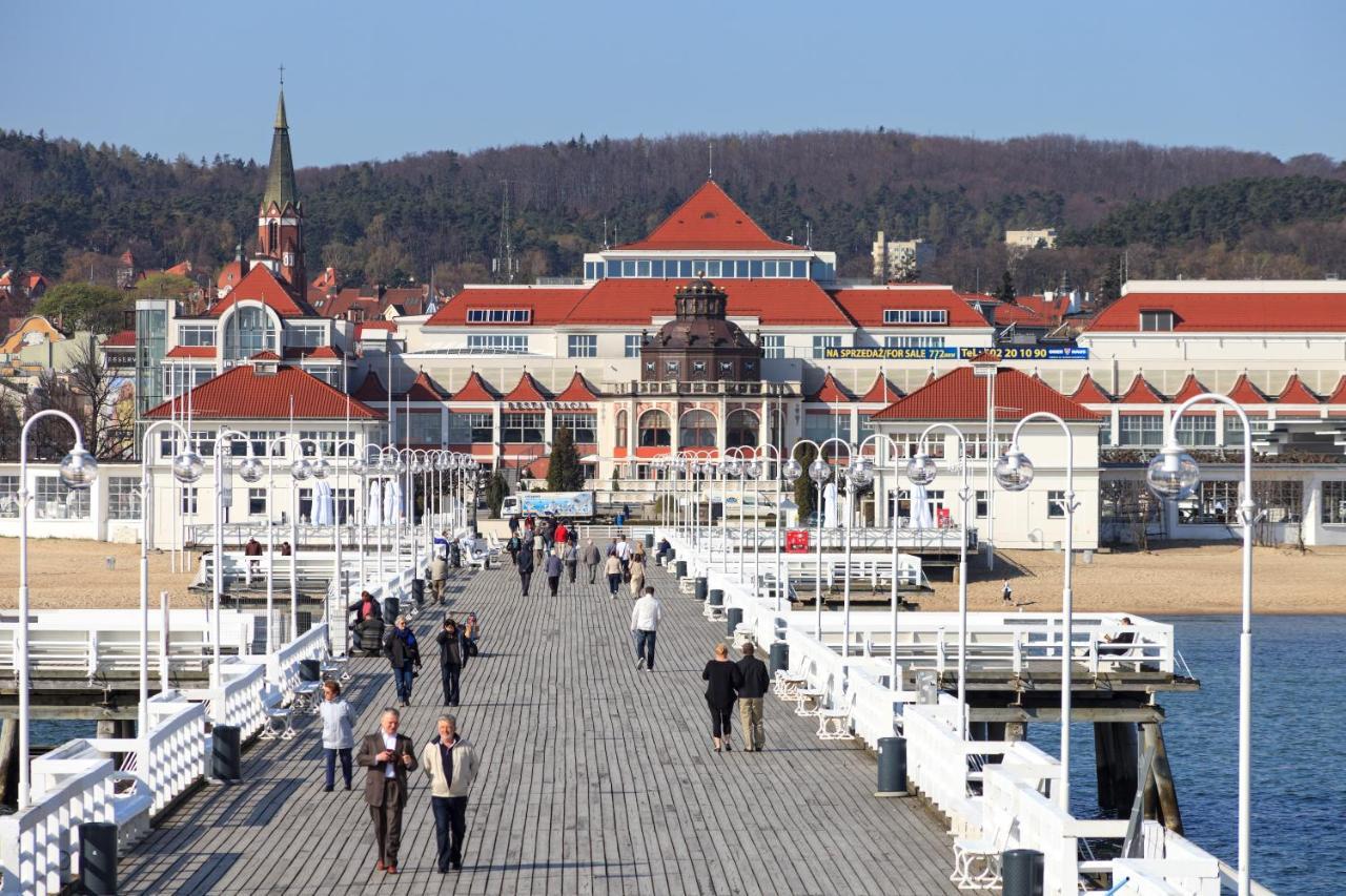 Sunny Sleeps 4 By The Beach With Garden Patio - Gdansk Przymorze Gdańsk Exterior foto