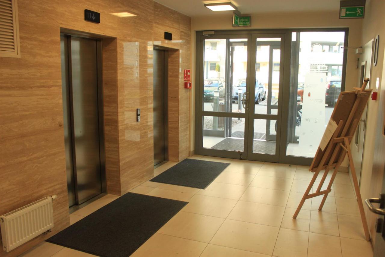 Sunny Sleeps 4 By The Beach With Garden Patio - Gdansk Przymorze Gdańsk Exterior foto