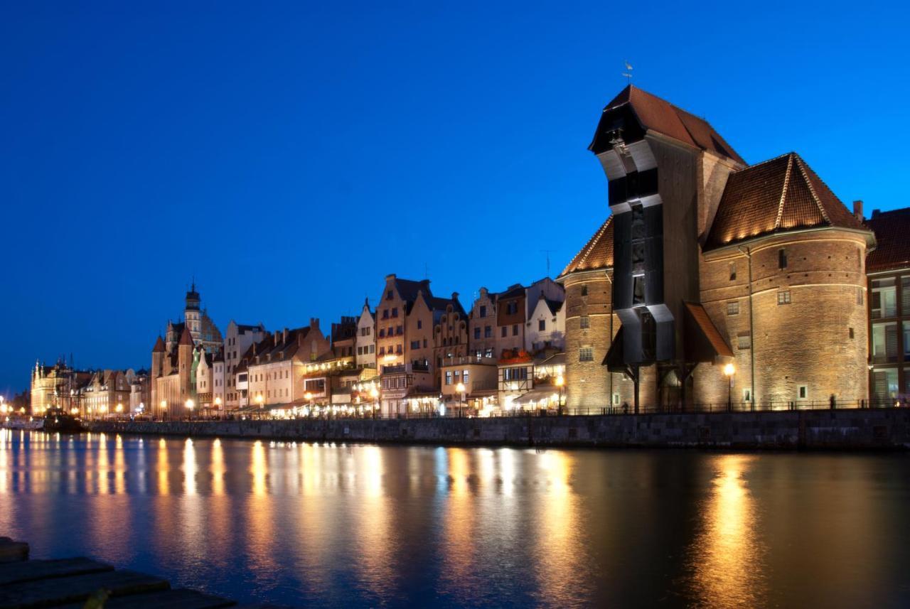 Sunny Sleeps 4 By The Beach With Garden Patio - Gdansk Przymorze Gdańsk Exterior foto