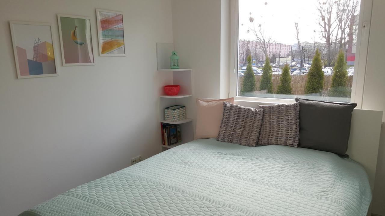 Sunny Sleeps 4 By The Beach With Garden Patio - Gdansk Przymorze Gdańsk Exterior foto