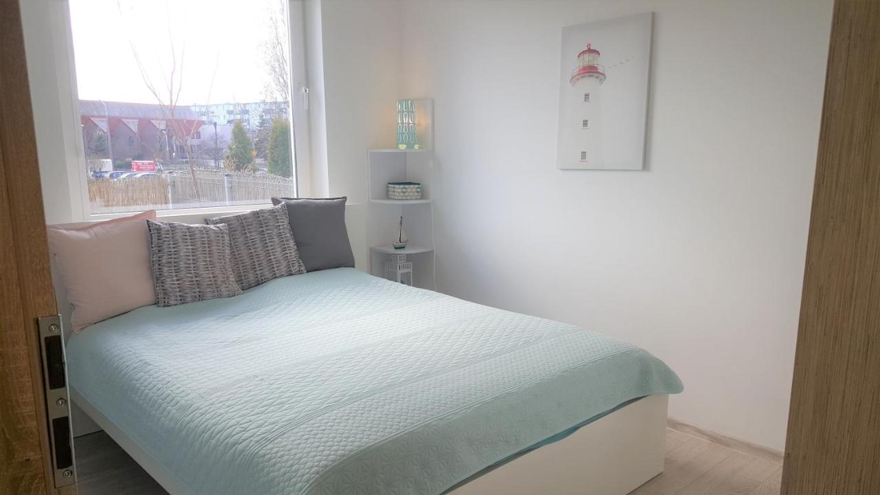Sunny Sleeps 4 By The Beach With Garden Patio - Gdansk Przymorze Gdańsk Exterior foto
