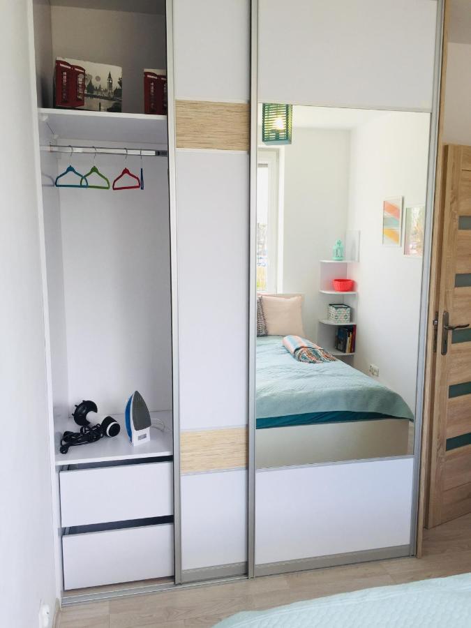 Sunny Sleeps 4 By The Beach With Garden Patio - Gdansk Przymorze Gdańsk Exterior foto