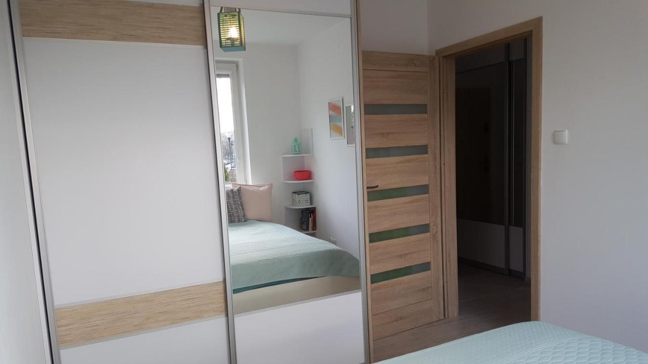 Sunny Sleeps 4 By The Beach With Garden Patio - Gdansk Przymorze Gdańsk Exterior foto