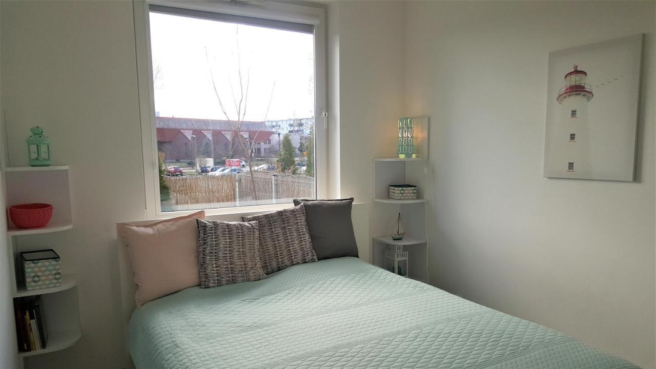 Sunny Sleeps 4 By The Beach With Garden Patio - Gdansk Przymorze Gdańsk Exterior foto